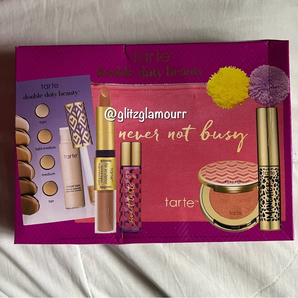 ✈️Tarte Busy Girl Beauty Intro Set✈️